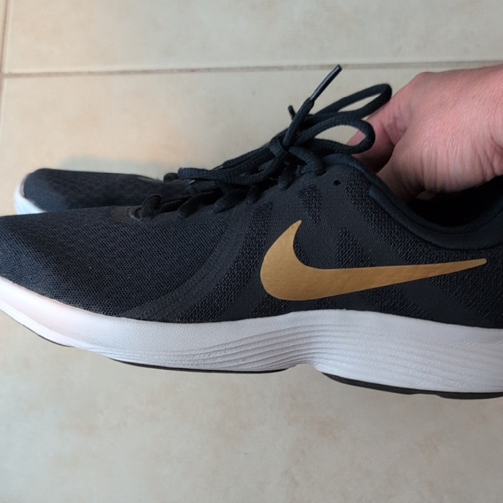 Nike Blue Navy and Gold Athletic Shoes Size 11 Women